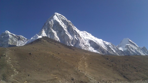Heading up Kala Patthar (the actual top isn't visible from this angle)...
