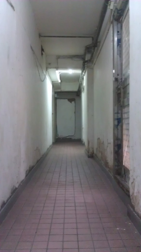 3rd floor hallway...